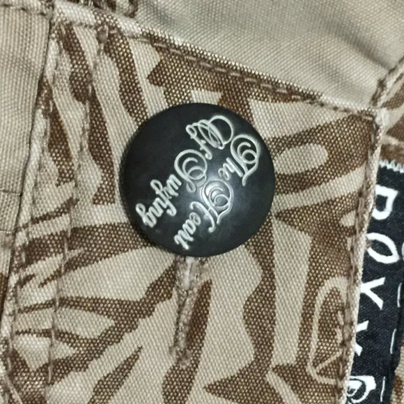 ROXY SURFWEAR SHORTS sz 10 tropical print green olive pockets streetwear - Picture 4 of 14